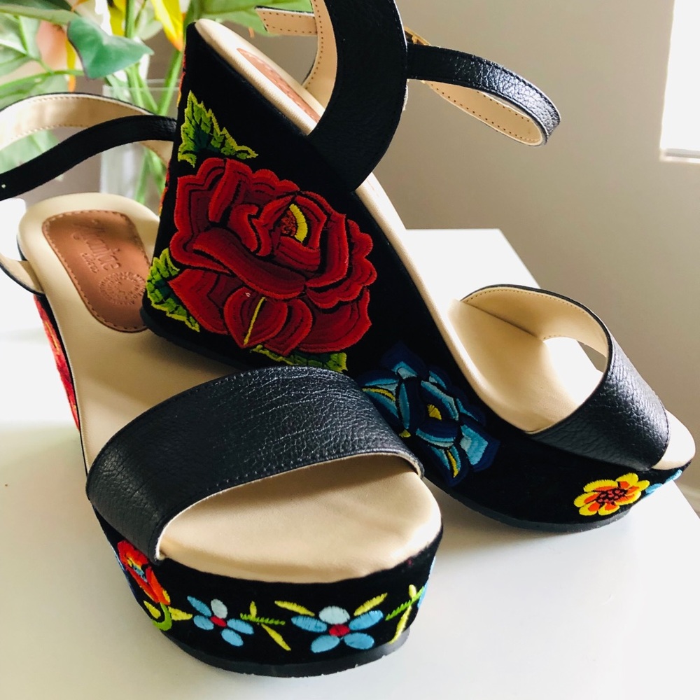 Mexican hand embroidered wedges